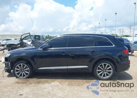 2017 Audi Q7 3.0T Premium из США, поврежденный, VIN WA1LAAF70HD051971